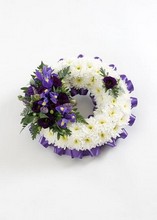 Traditional Based Wreath