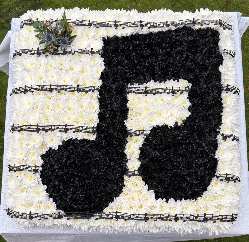 Music Note Funeral Tribute