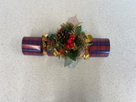 Christmas Cracker with Artificial Silk Flowers